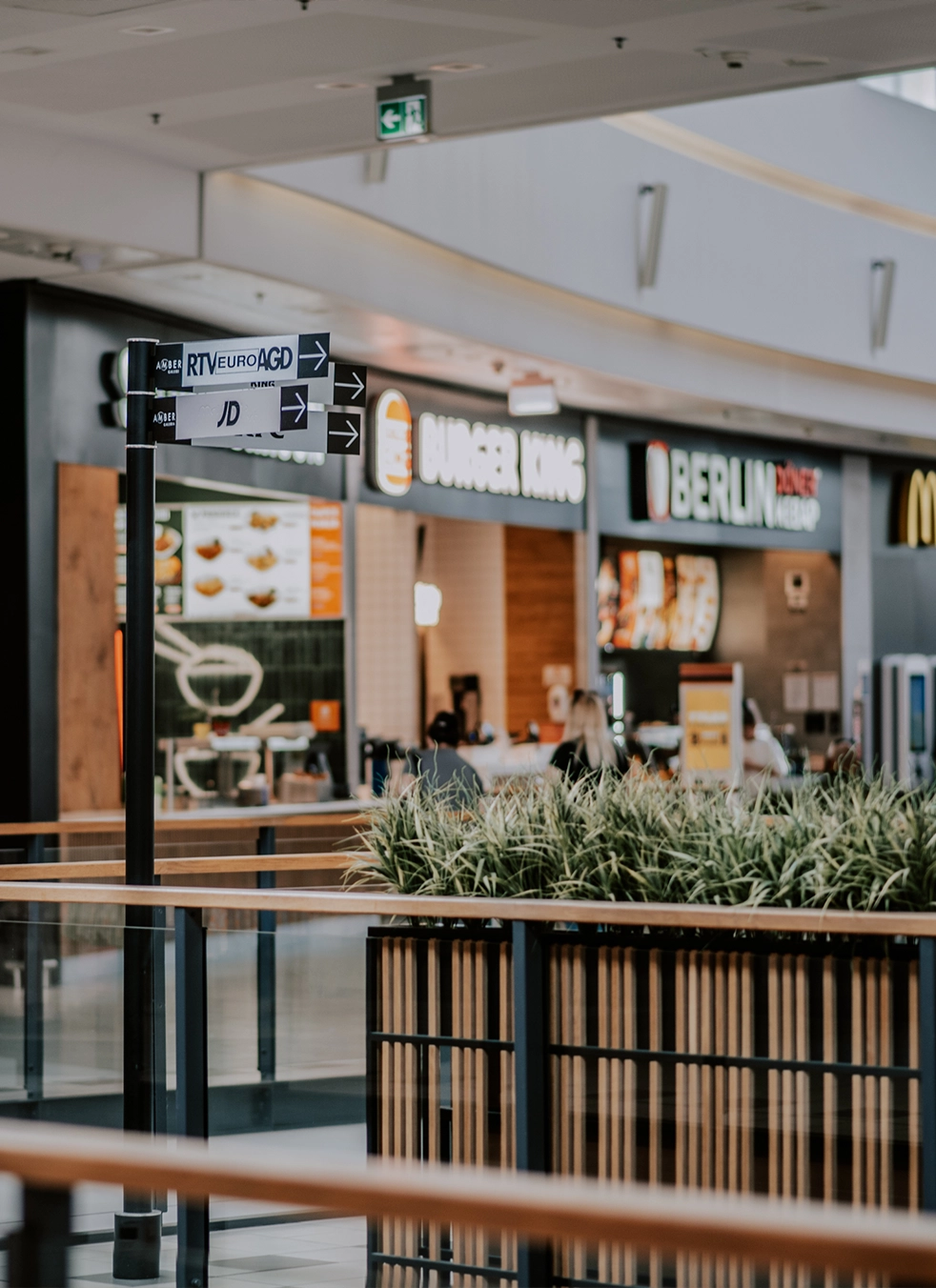 Zdjęcie z wnętrza galerii amber